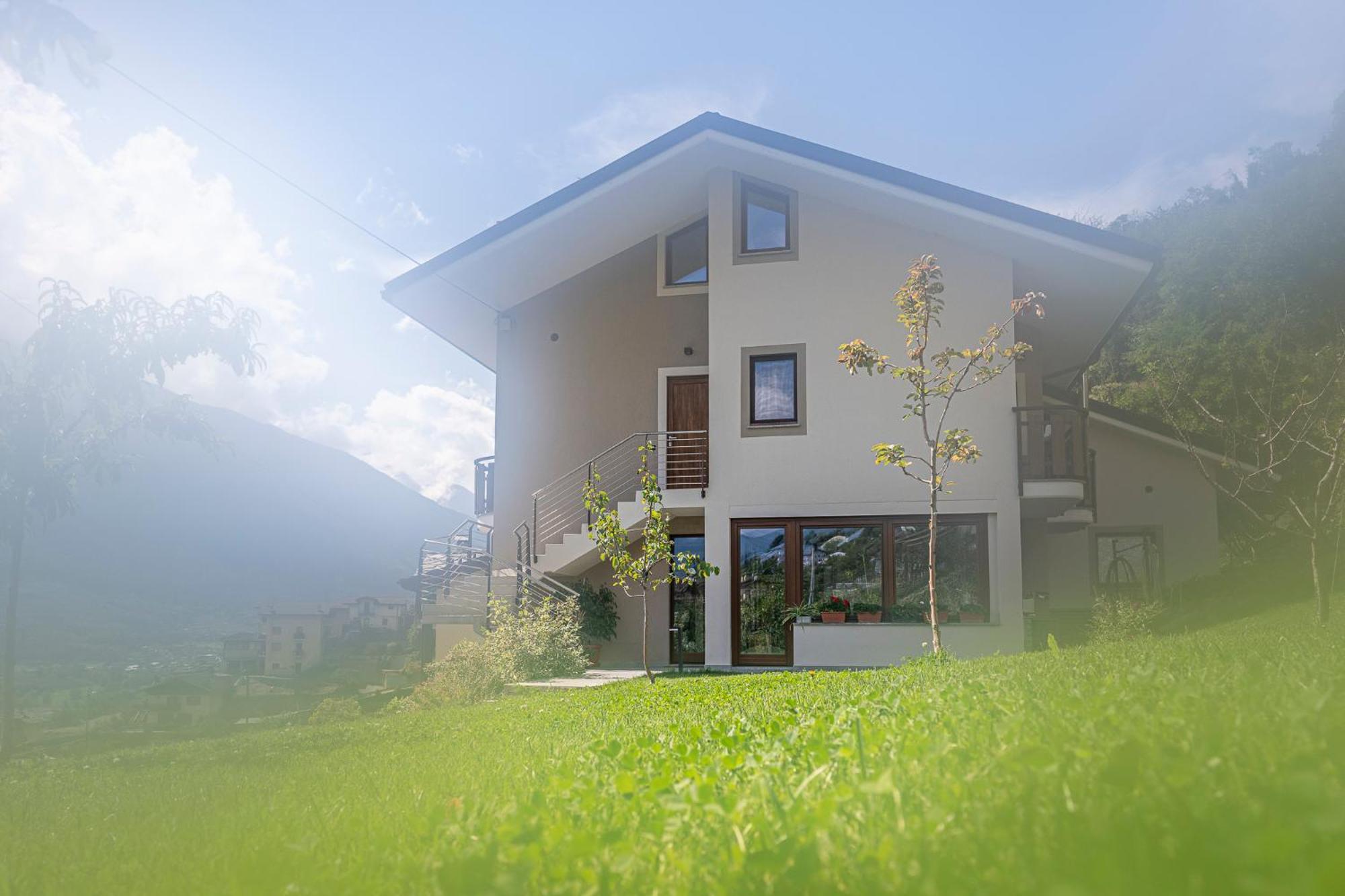 La Casa Delle Farfalle - Cir Vda Sarre 0001 Aosta Luaran gambar